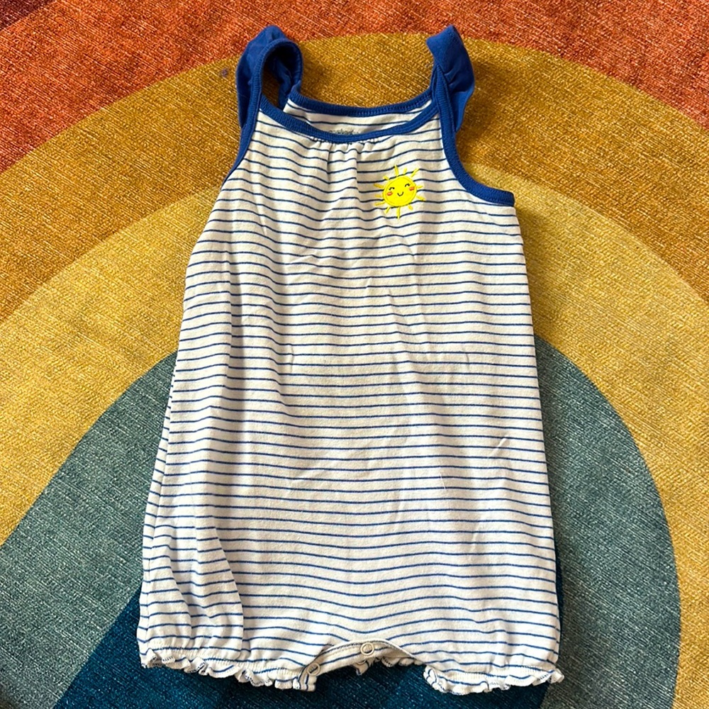 Carters shortie size 18 months